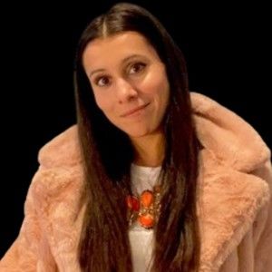 Meet your Posher, Regina